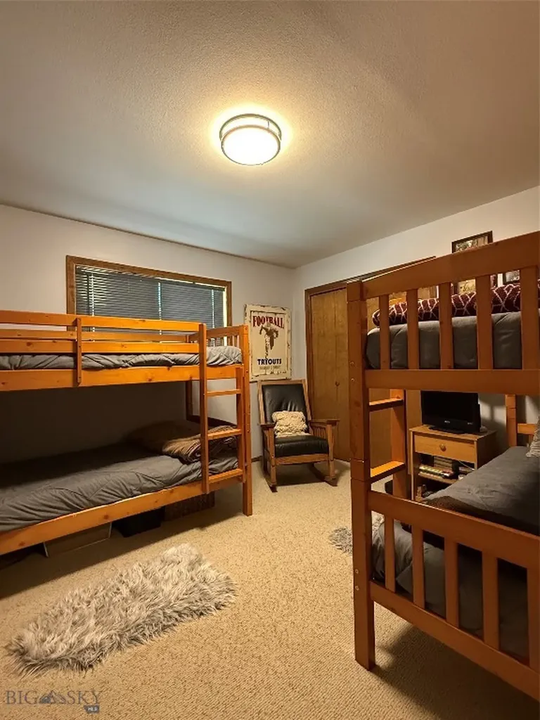 19970 Mount Highway 91 N Glen MT 59732