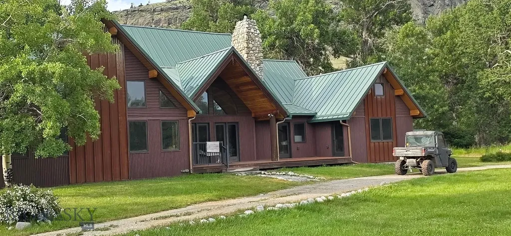 8 West Fork Road Nye MT 59061