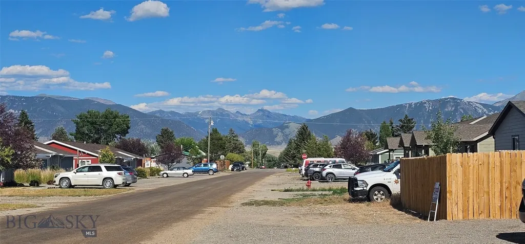 Lot 14 Hugel Ennis MT 59729