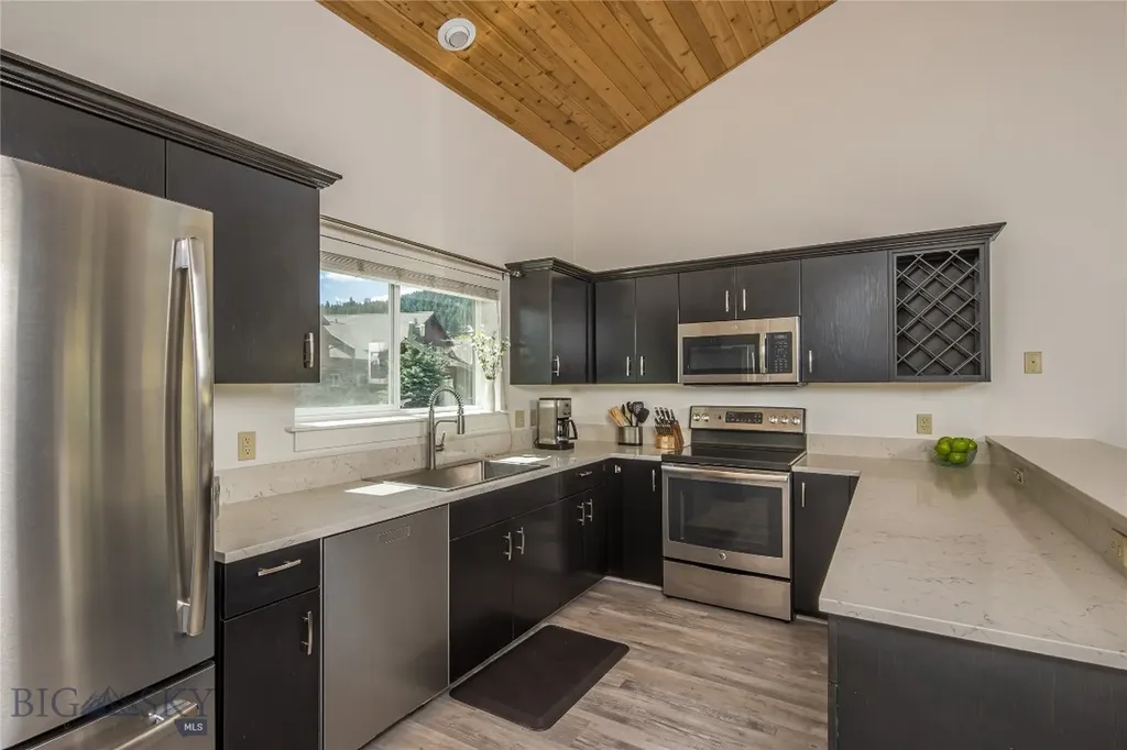 344 Candlelight Meadow Drive Big Sky MT 59716