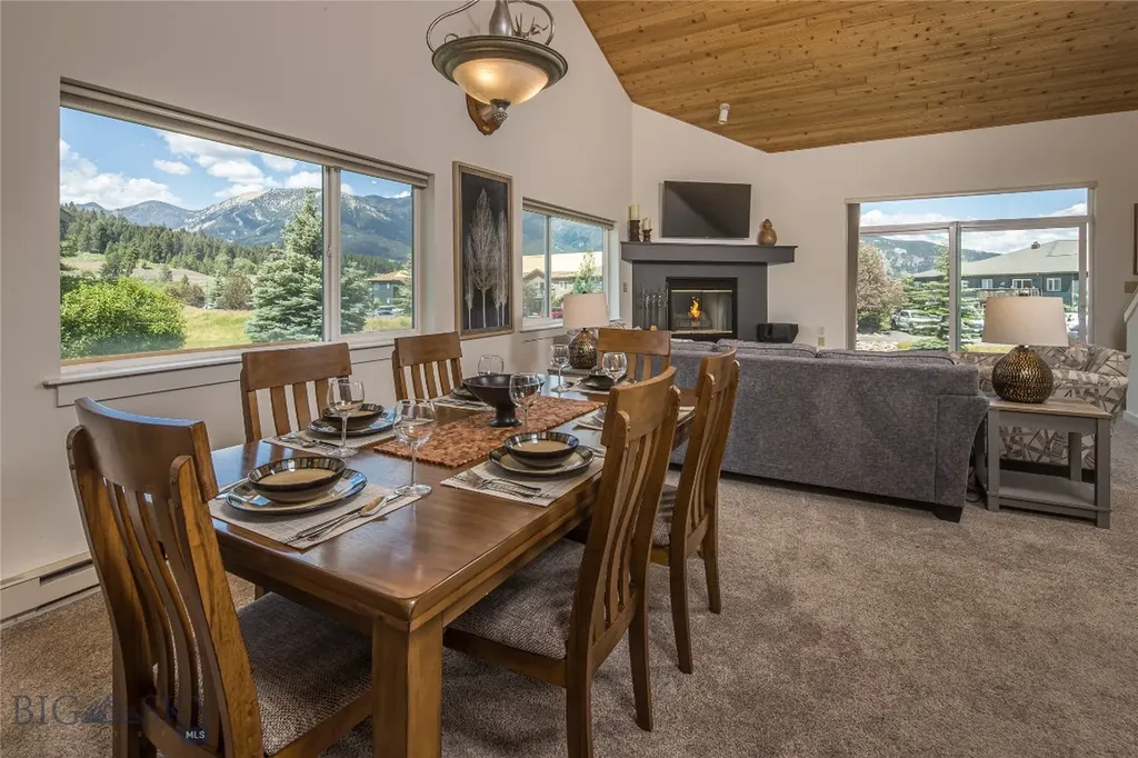 344 Candlelight Meadow Drive Big Sky MT 59716