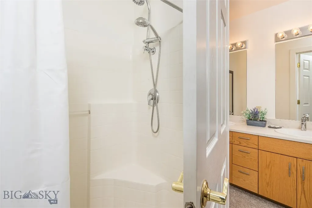 344 Candlelight Meadow Drive Big Sky MT 59716