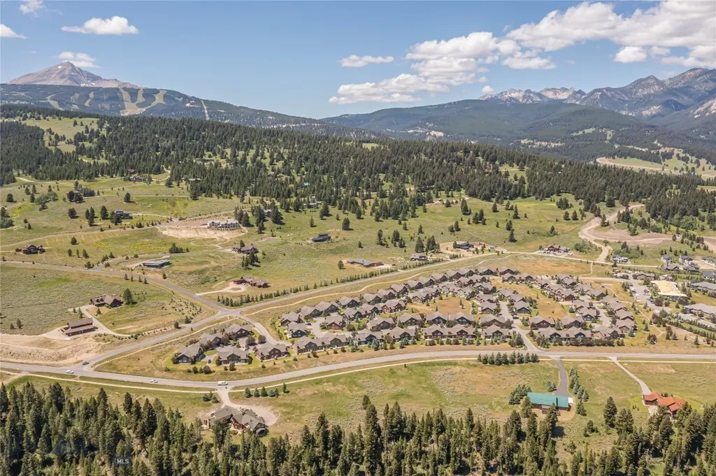344 Candlelight Meadow Drive Big Sky MT 59716