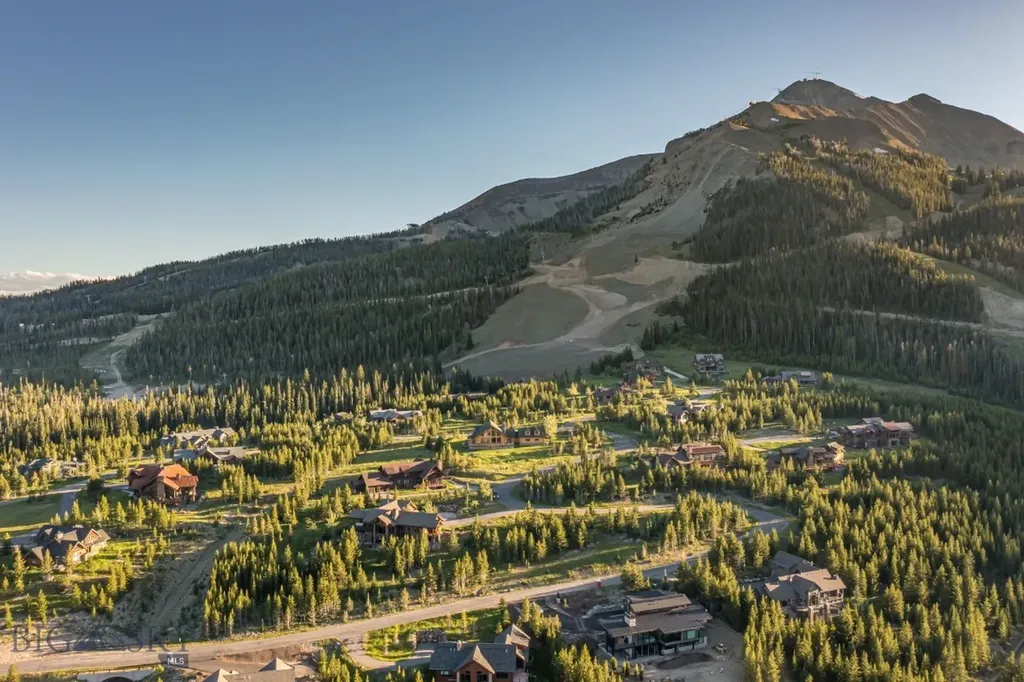 Tbd Diamond Hitch Road, Lot 20 Big Sky MT 59716