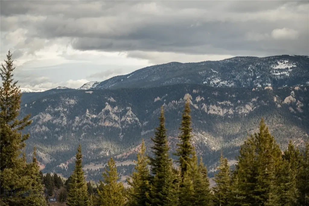 Lot 20 Charles Russell Loop Big Sky MT 59716
