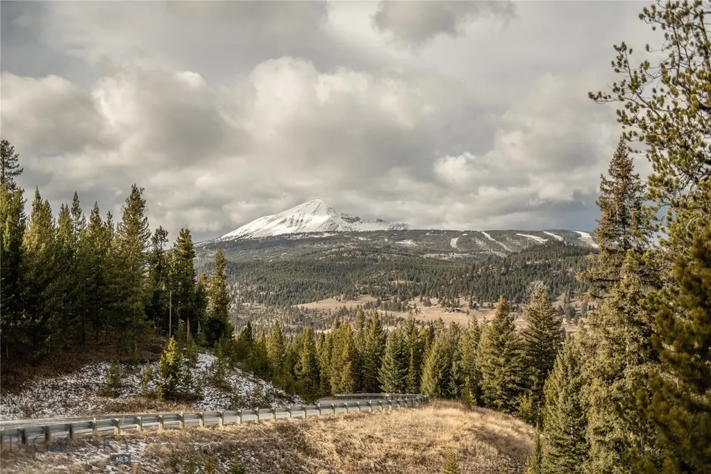 Lot 20 Charles Russell Loop Big Sky MT 59716