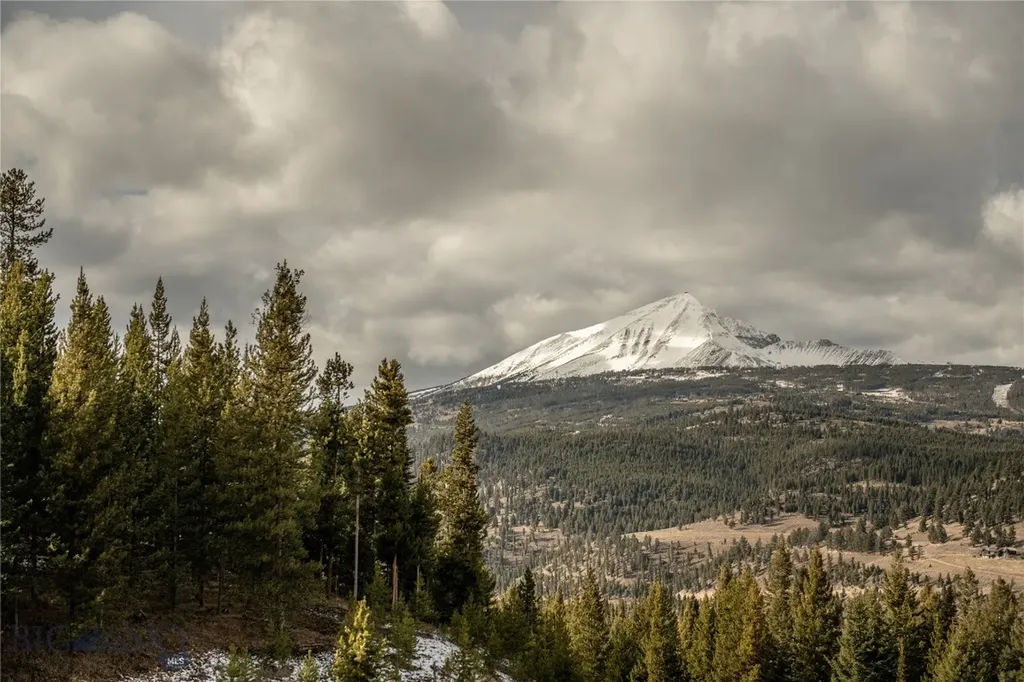 Lot 20 Charles Russell Loop Big Sky MT 59716