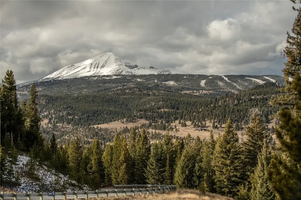 Lot 20 Charles Russell Loop Big Sky MT 59716