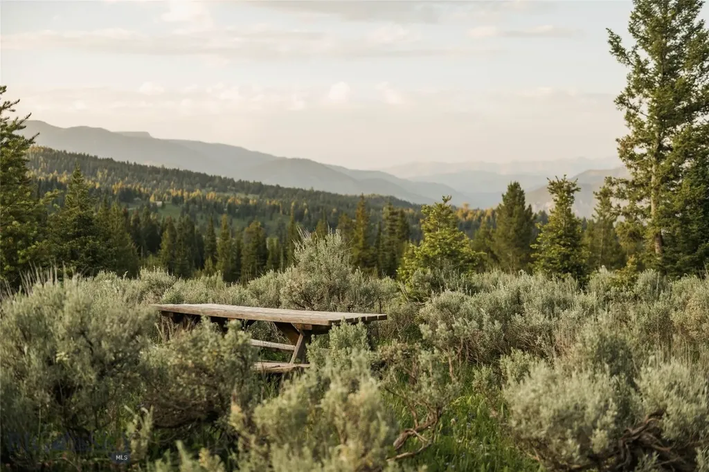 Lot 20 Charles Russell Loop Big Sky MT 59716