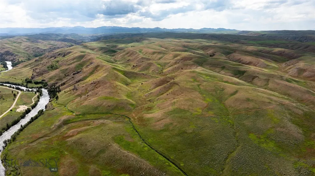 287 Spring Creek Road Absarokee MT 59001