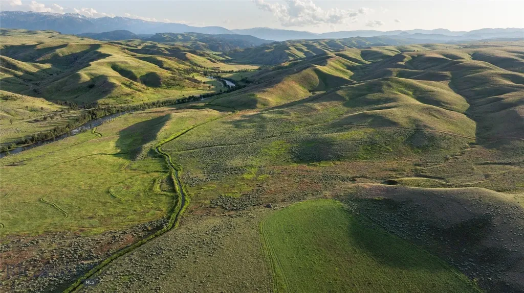 287 Spring Creek Road Absarokee MT 59001
