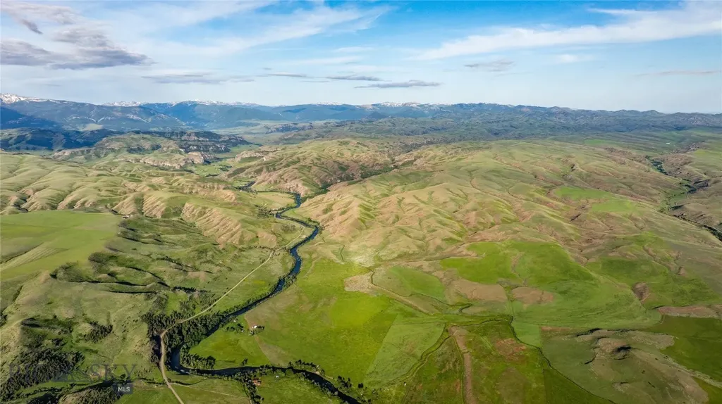 287 Spring Creek Road Absarokee MT 59001