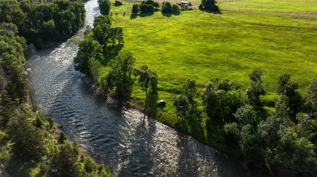287 Spring Creek Road Absarokee MT 59001