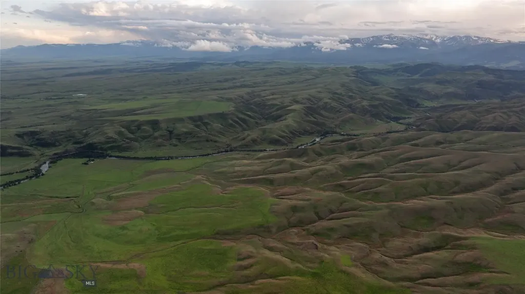 287 Spring Creek Road Absarokee MT 59001