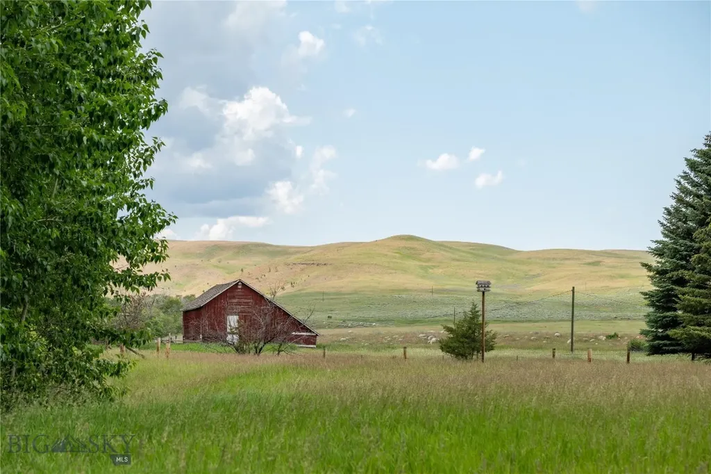 287 Spring Creek Road Absarokee MT 59001
