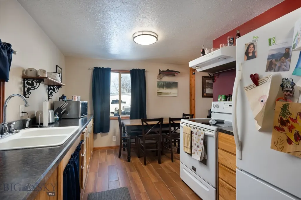 217 N Jefferson Whitehall MT 59759