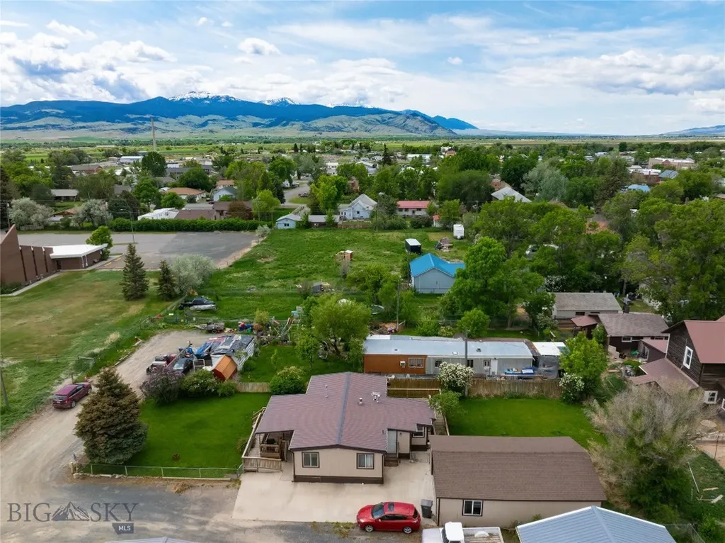 217 N Jefferson Whitehall MT 59759