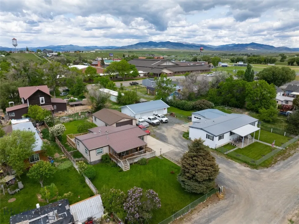 217 N Jefferson Whitehall MT 59759