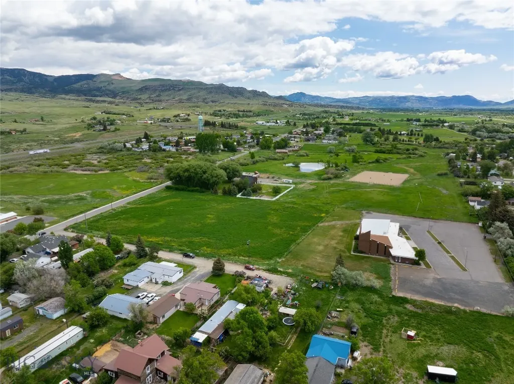 217 N Jefferson Whitehall MT 59759