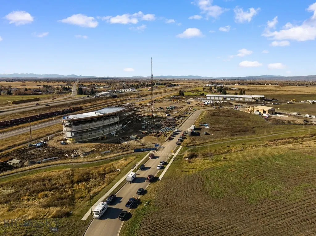 3555 Royal Wolf Way Bozeman MT 59718