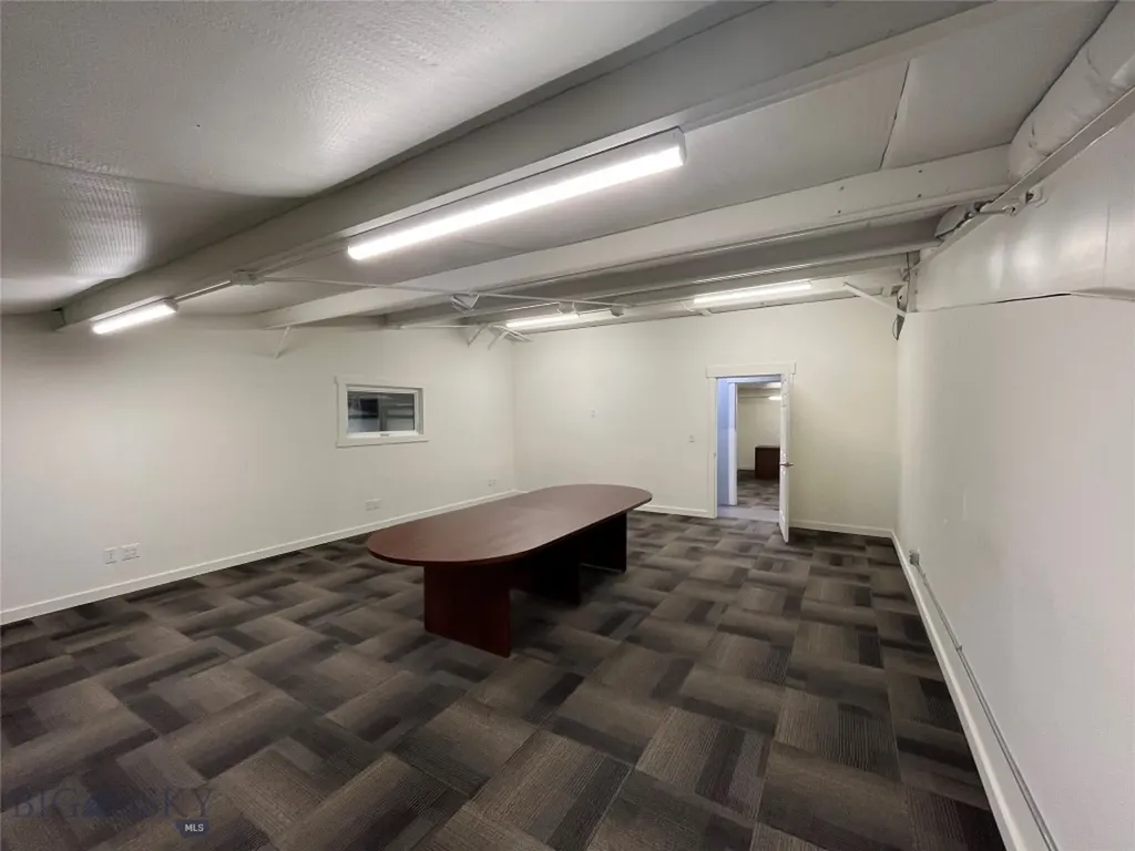 228 Companion Way Belgrade MT 59714