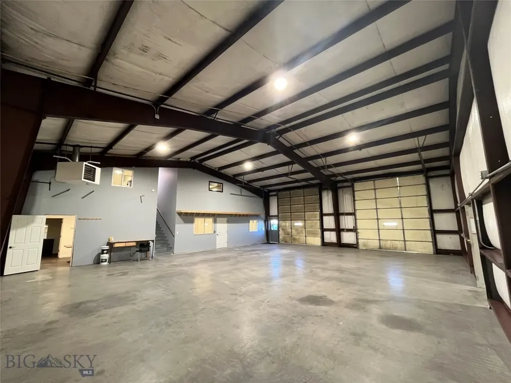 228 Companion Way Belgrade MT 59714