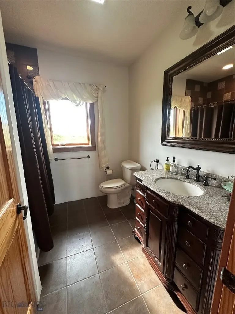117 Meredith Ranch Livingston MT 59047