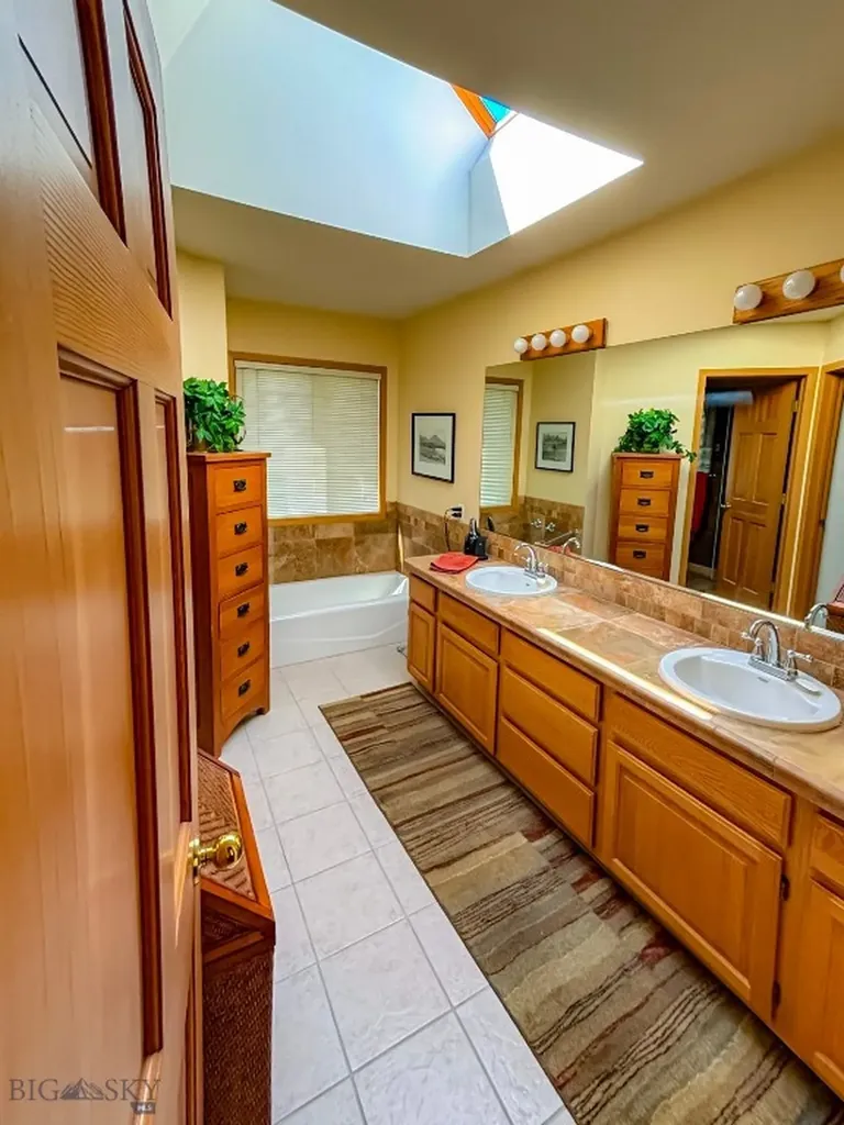 1 Riverside Drive Bozeman MT 59715