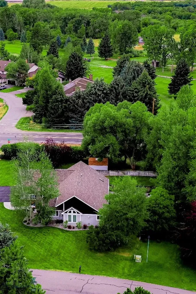 1 Riverside Drive Bozeman MT 59715