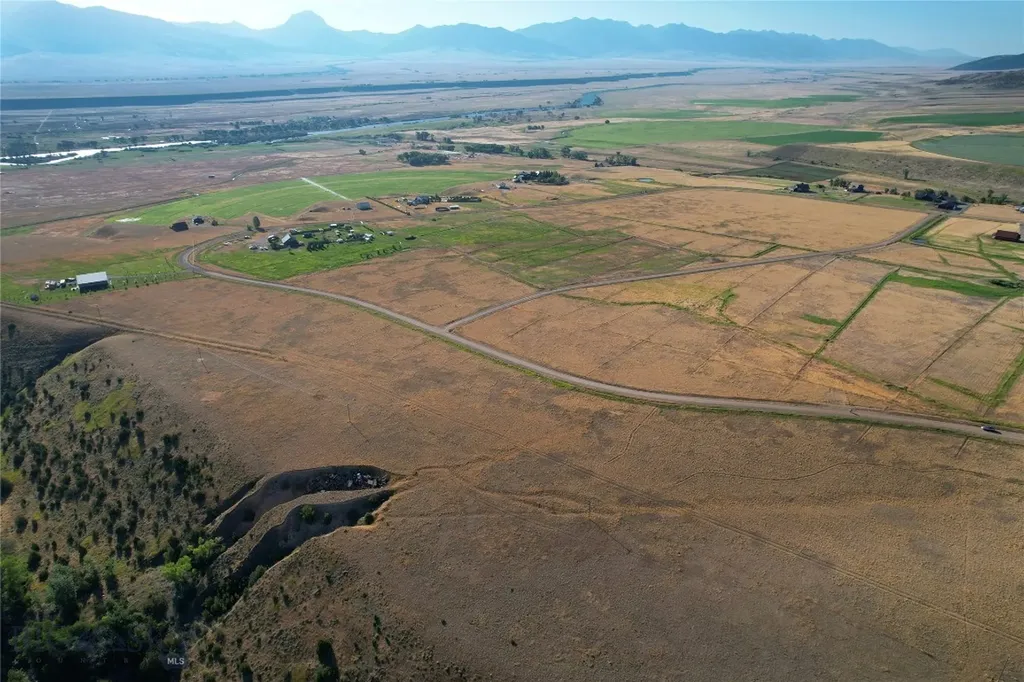 Lot 10 Shining Mountains 2 Ennis MT 59729