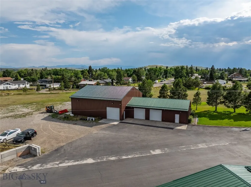 228 Big Timber Loop Road Highway Big Timber MT 59011