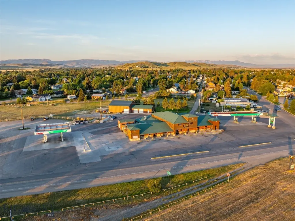 228 Big Timber Loop Road Highway Big Timber MT 59011