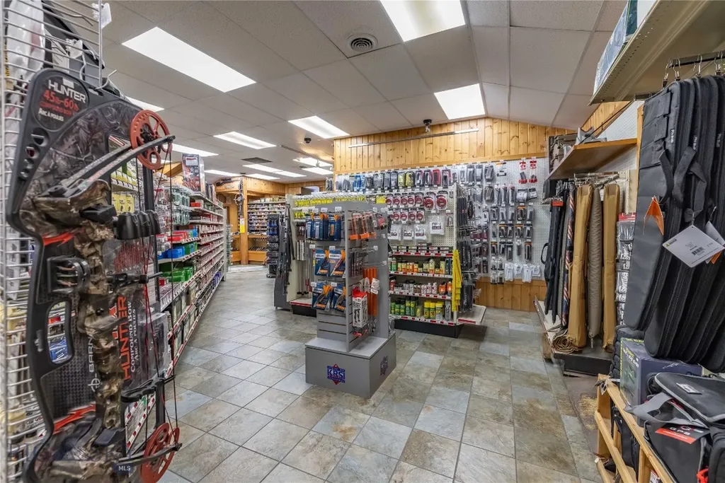228 Big Timber Loop Road Highway Big Timber MT 59011