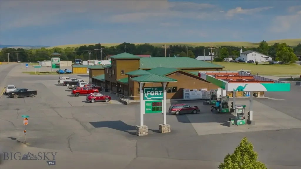 228 Big Timber Loop Road Highway Big Timber MT 59011
