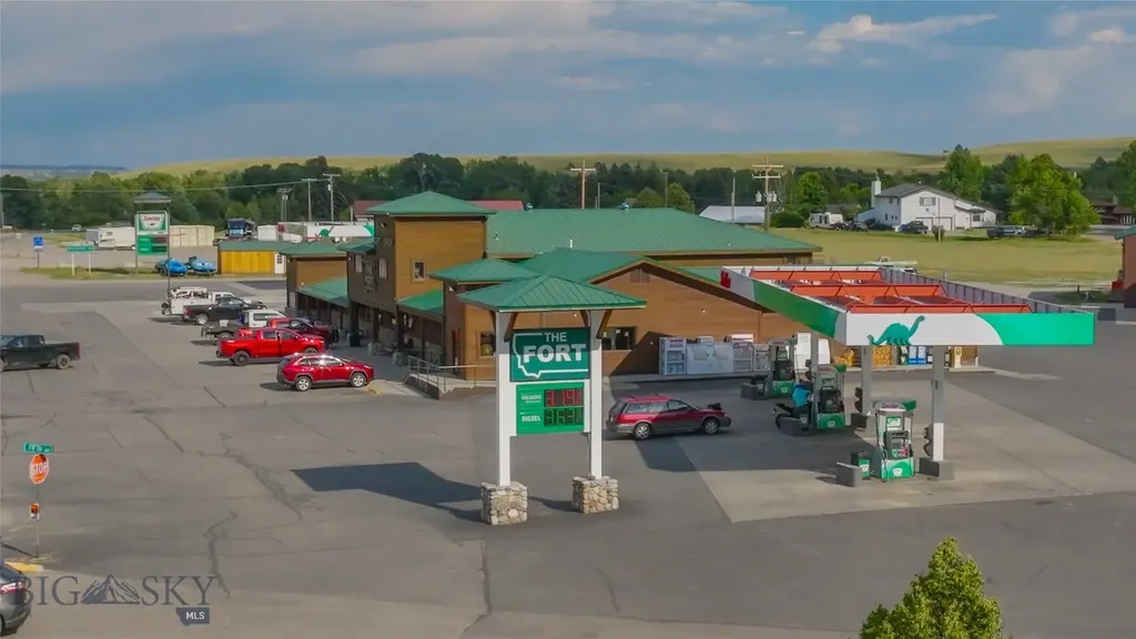 228 Big Timber Loop Road Highway Big Timber MT 59011
