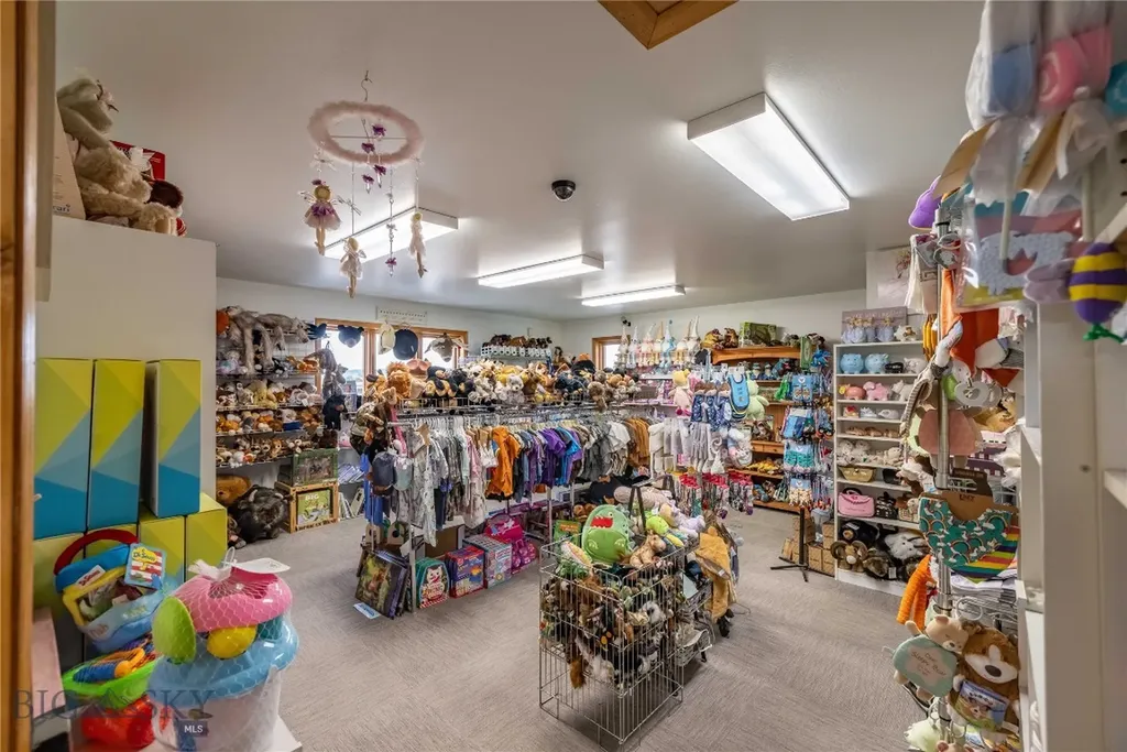 228 Big Timber Loop Road Highway Big Timber MT 59011