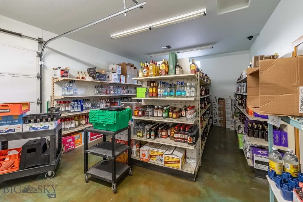 228 Big Timber Loop Road Highway Big Timber MT 59011