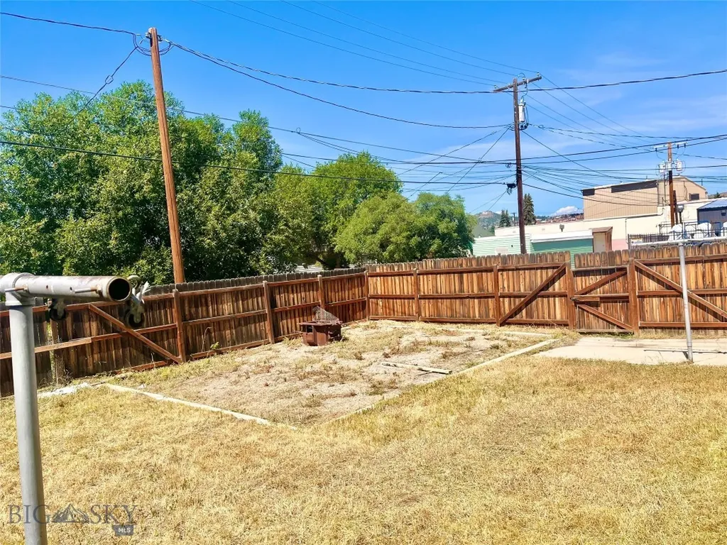 1875 Harrison Avenue Butte MT 59701