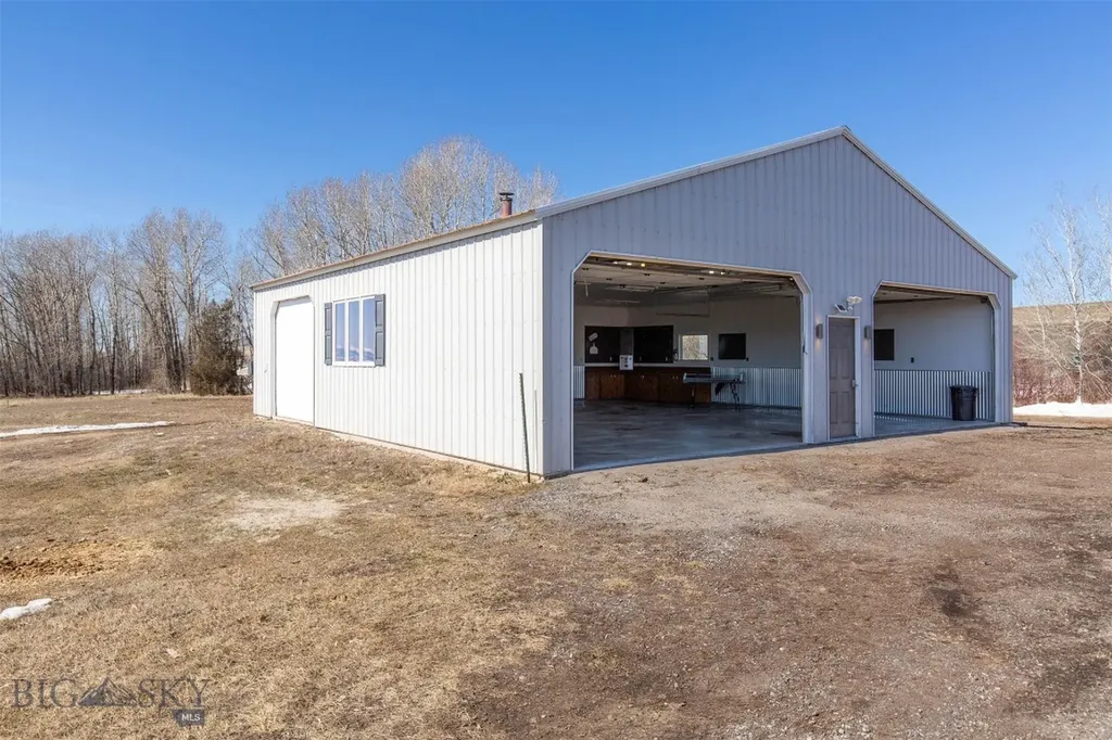 1535 Reynolds Creek Road Belgrade MT 59714