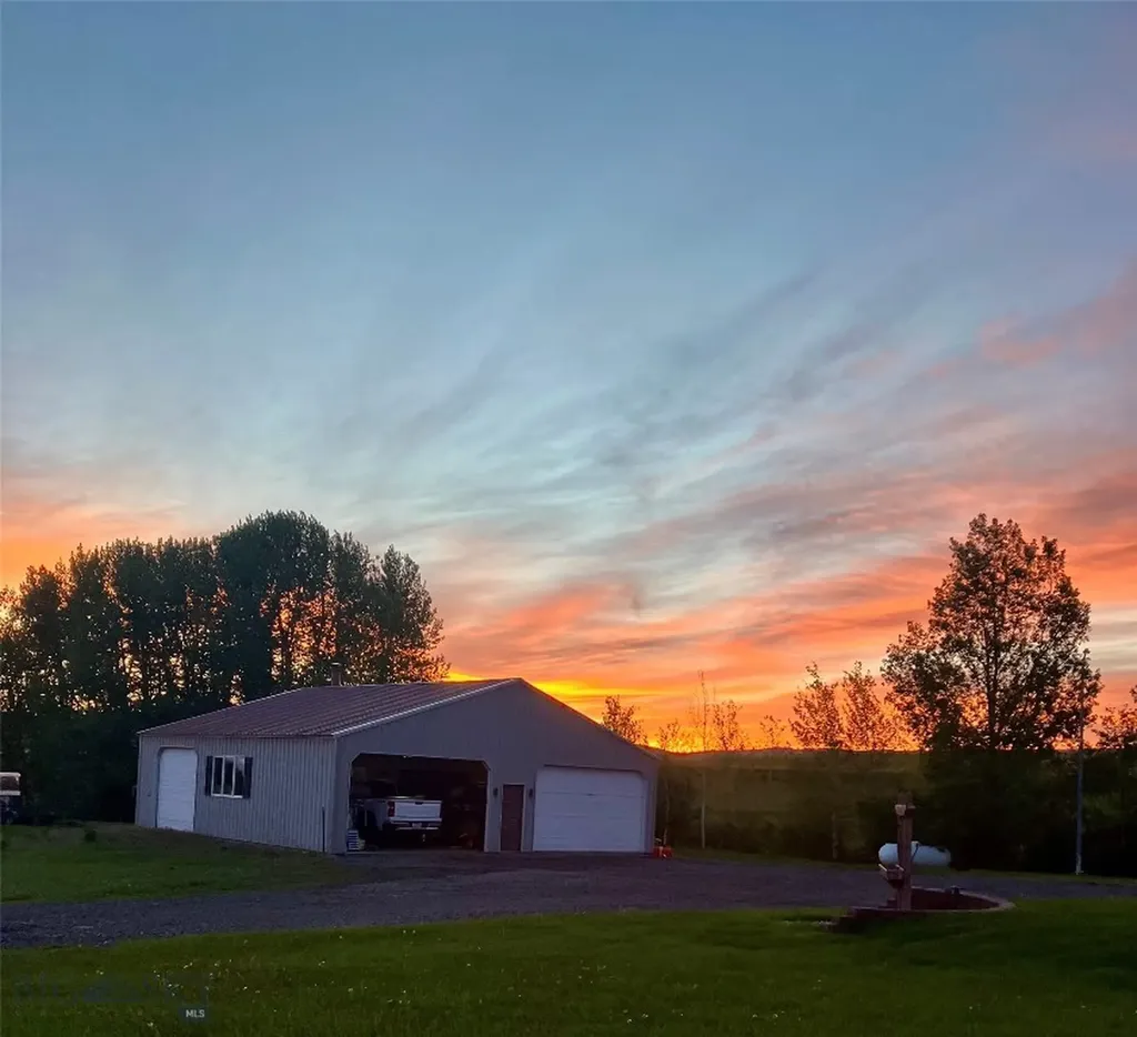 1535 Reynolds Creek Road Belgrade MT 59714
