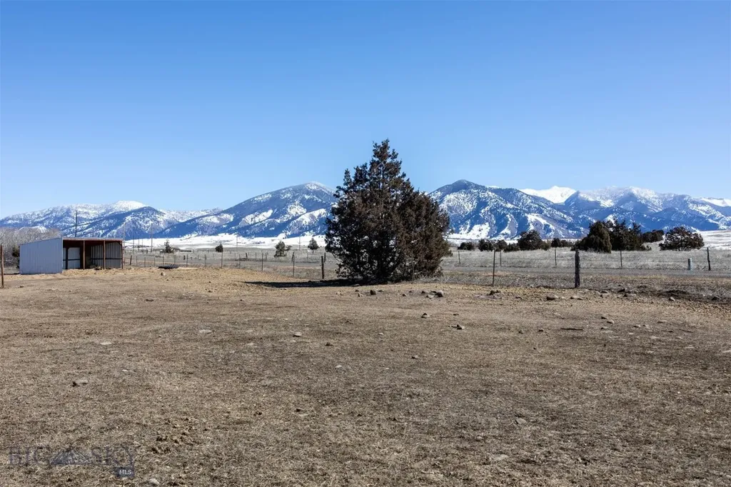 1535 Reynolds Creek Road Belgrade MT 59714