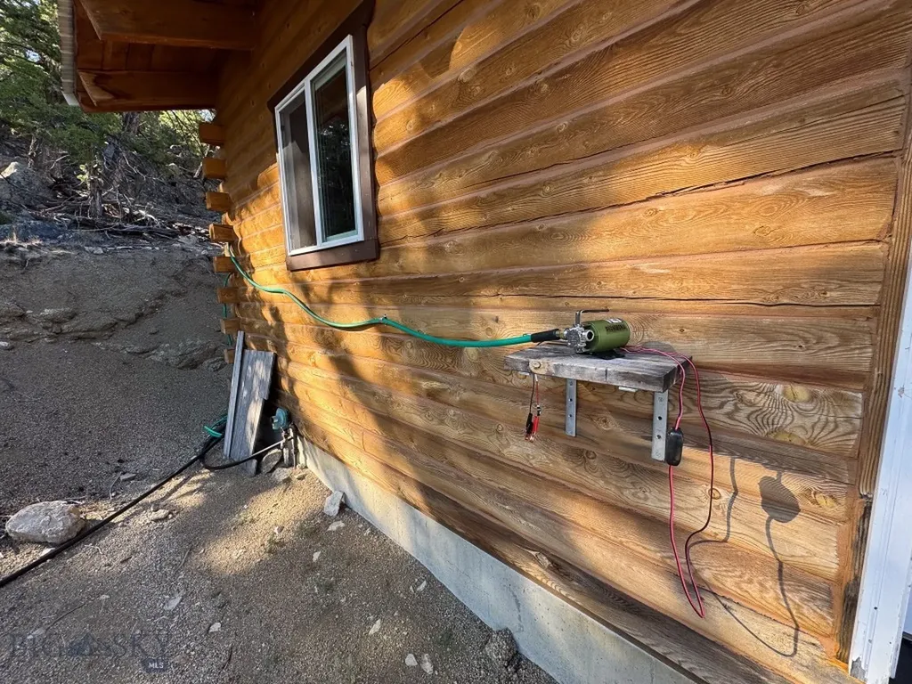 336 Quintana Lane Boulder MT 59632