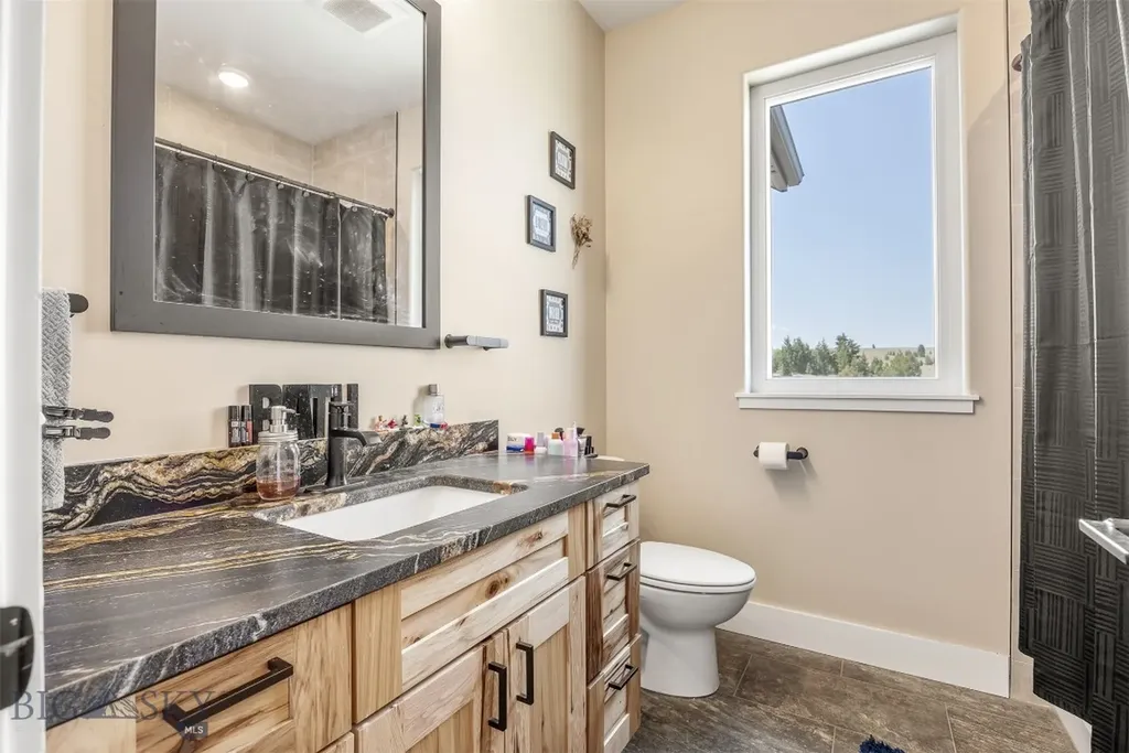 450 Hyde Park Butte MT 59701