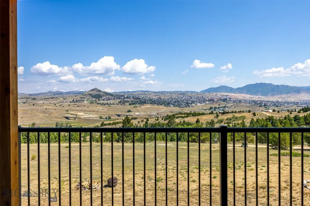 450 Hyde Park Butte MT 59701