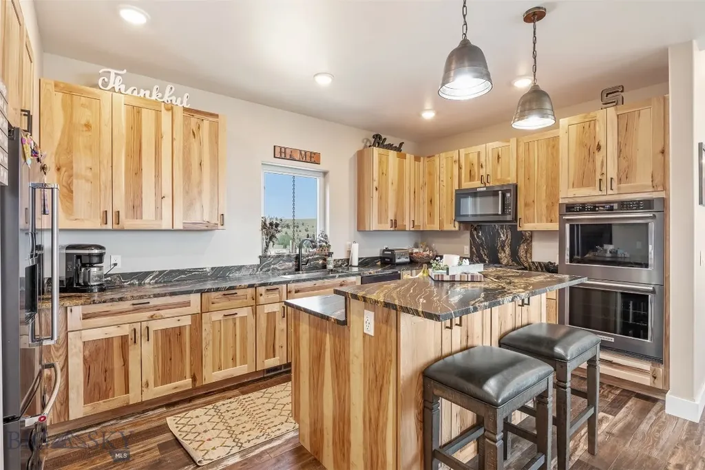 450 Hyde Park Butte MT 59701
