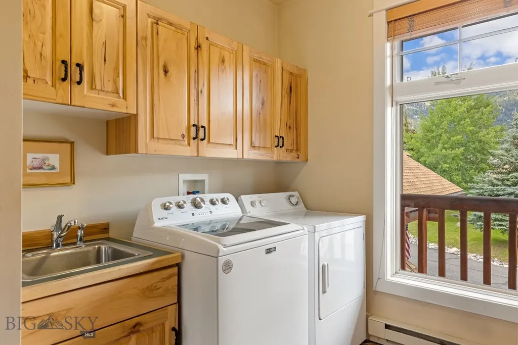 148 Crail Creek Court Big Sky MT 59716