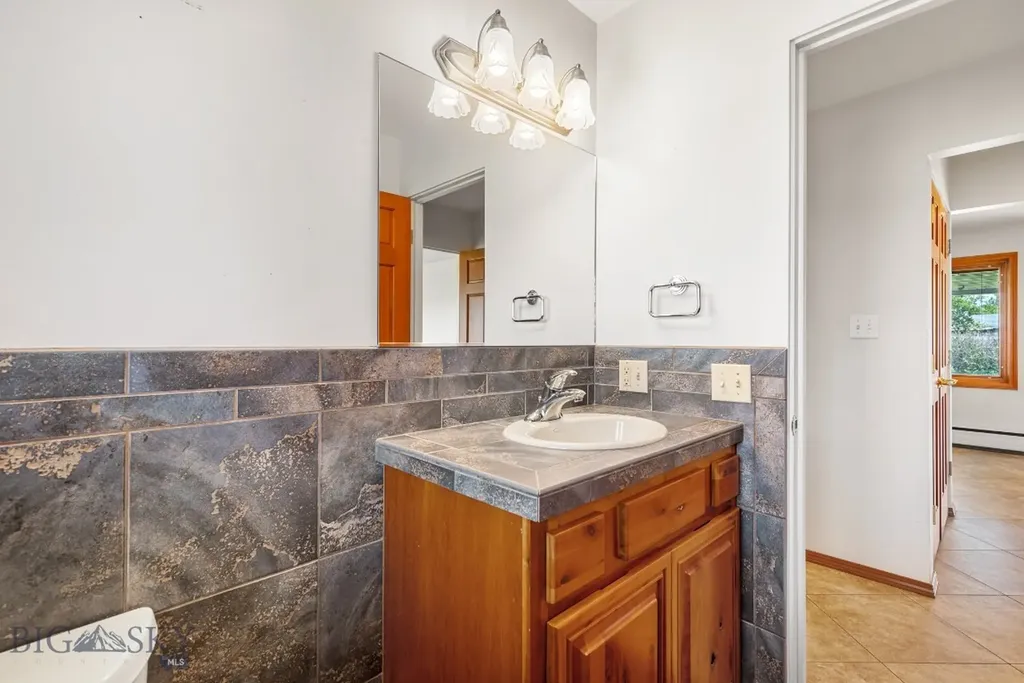 24515 Frontage Road Bozeman MT 59718