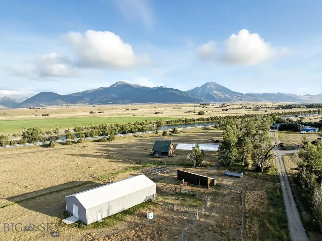 6 Moose Horn Lane Livingston MT 59047