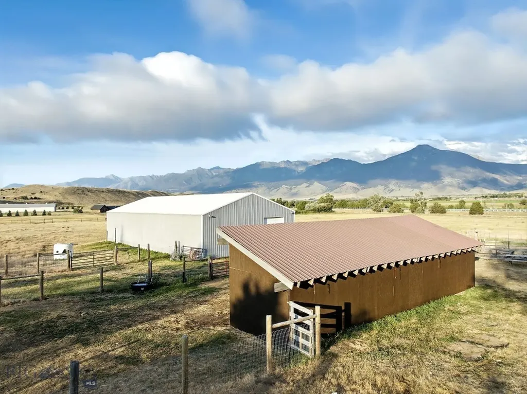 6 Moose Horn Lane Livingston MT 59047