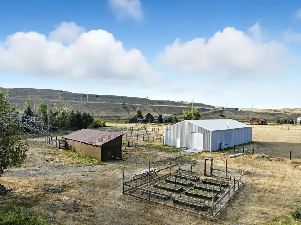 6 Moose Horn Lane Livingston MT 59047